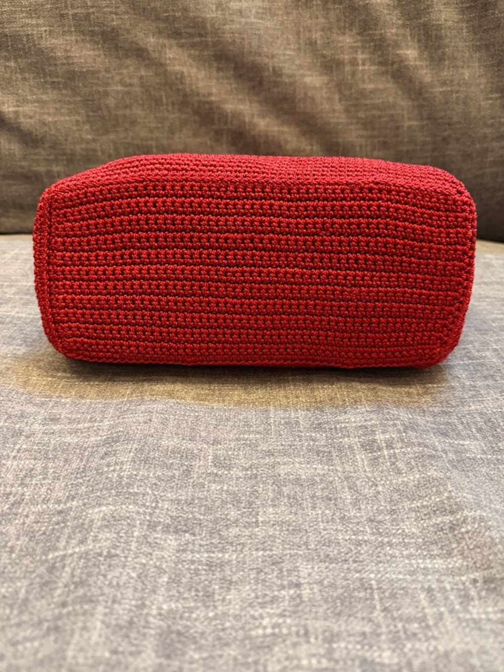 Red Knit Tote Bag with Logo Accent GUC - Picture 3 of 7